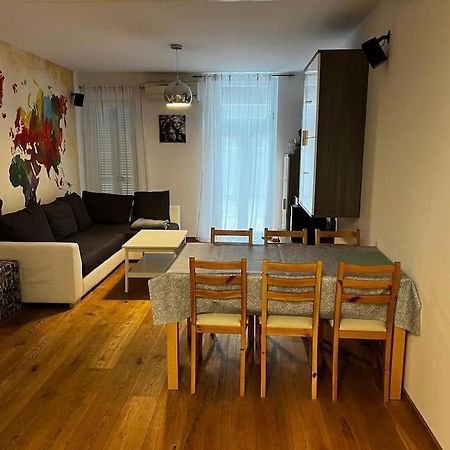 Porec, Tolle 3 Zi-Whg, Sehr Zentral, Top Zustand! Mit Internet Und W-Lan! Esterno foto