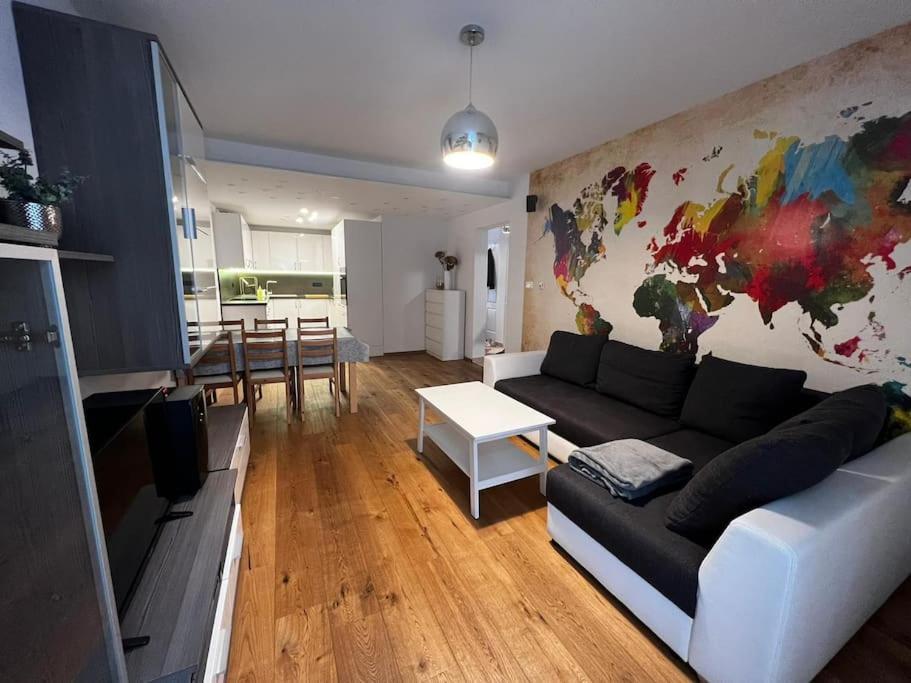 Porec, Tolle 3 Zi-Whg, Sehr Zentral, Top Zustand! Mit Internet Und W-Lan! Esterno foto