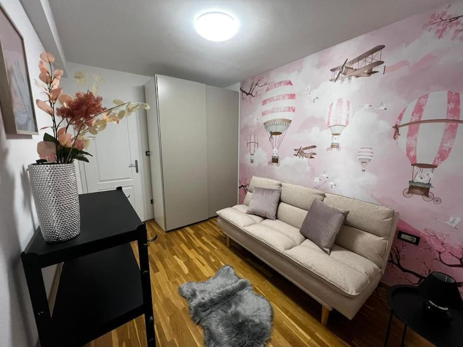 Porec, Tolle 3 Zi-Whg, Sehr Zentral, Top Zustand! Mit Internet Und W-Lan! Esterno foto